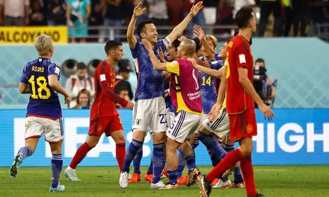 Enrique thừa nhận tuyển Nhật có thể ghi thêm 2 bàn