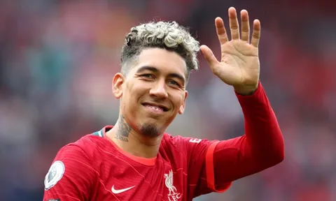 Nhìn Didier Drogba, Roberto Firmino có thể có thương vụ trong mơ