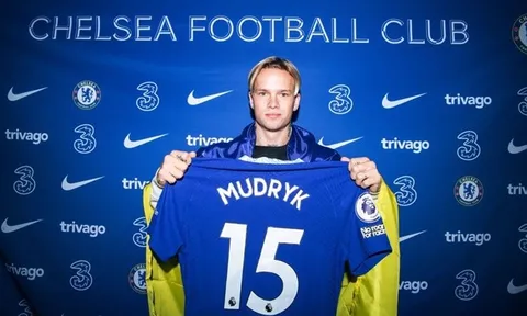 Nhìn từ vụ Mudryk: Chelsea đã dạy Arsenal một bài học