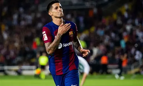 Những cái tên có thể tạm thời thay thế Raphinha ở Barcelona