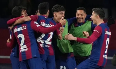 Những cầu thủ tốt nhất và tệ nhất Barca trong trận thắng Napoli