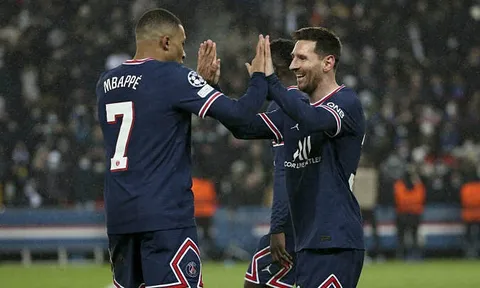 Nhường penalty cho Messi, Mbappe nói gì?