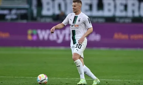 Nico Elvedi - Vua chuyền bóng ở Bundesliga