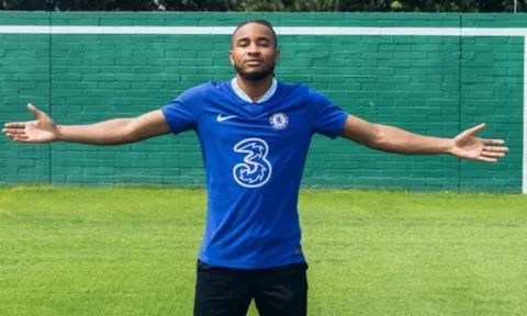 Bom tấn nêu tên hai 'cạ cứng' tại Chelsea