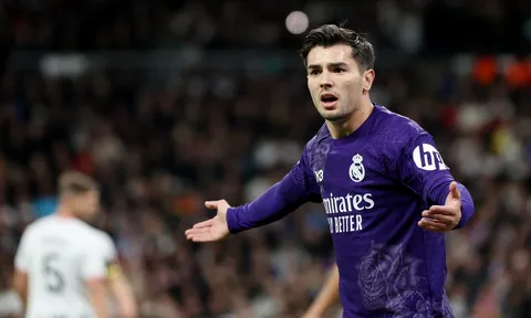 Nolito khuyên Barcelona mua ngay ngôi sao Real Madrid