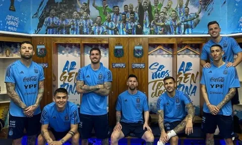 Nụ cười của Messi khi tạm rời PSG