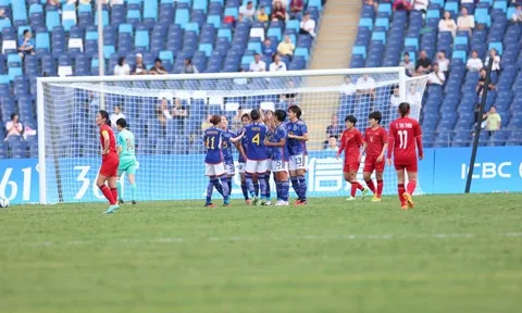 HLV Mai Đức Chung: Nữ Việt Nam thất bại vì dồn sức cho World Cup