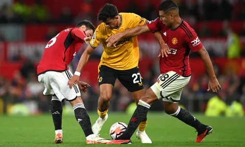 "Cỗ máy tranh chấp" gây choáng cho Man Utd