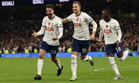 Nunez đưa Liverpool đến chiến thắng; Tottenham ngược dòng điên rồ