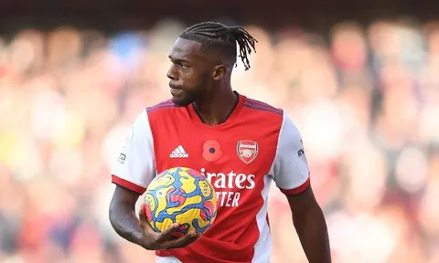 NÓNG! Arsenal nhận được đề nghị cho 'trai hư'