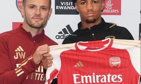 Arteta khen tấm tắc thần đồng Arsenal
