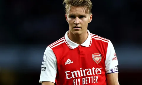 Alan Smith tán dương thủ lĩnh Arsenal