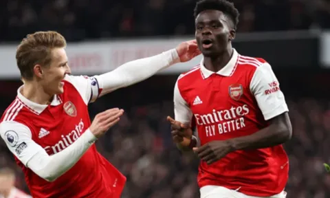 Pires chọn 3 sao Arsenal vào đội hình kết hợp