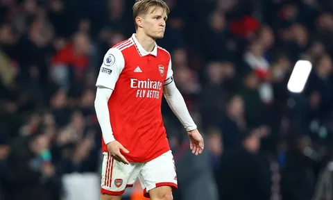 Odegaard tức giận với đồng đội