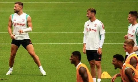 Viện binh trở lại, Onana liền kết thân ở buổi tập của Man Utd