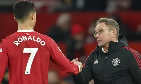 Owen Hargreaves gợi ý cho Ralf Rangnick cách mở khóa Ronaldo
