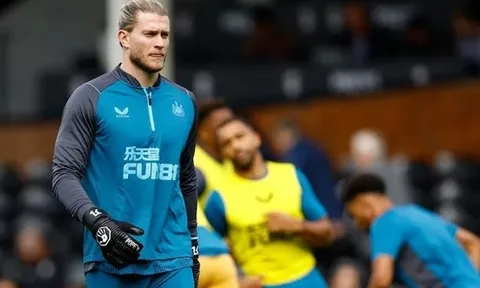 Newcastle liều để Karius đấu MU, không kháng cáo thẻ đỏ Nick Pope