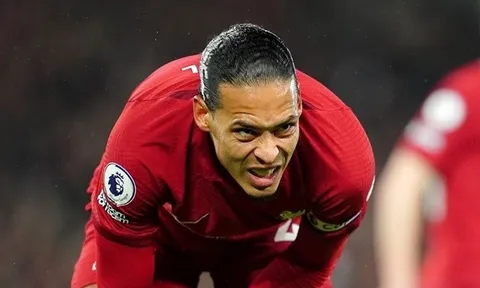 Van Dijk không còn là trung vệ hay nhất thế giới?
