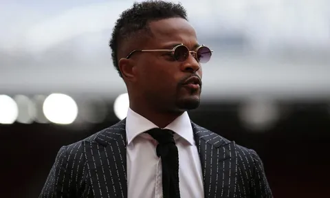 Patrice Evra: "PSG chỉ là đội bóng thương mại"