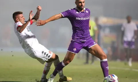 Paul Merson bị sốc, nói thẳng về trình độ Amrabat