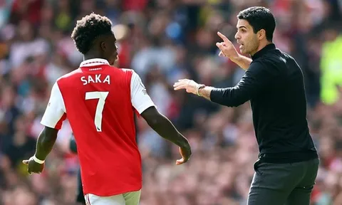 Paul Merson dự đoán tỷ số trận Arsenal - Leeds