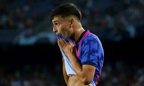 Barca mở đường, Arsenal - Man City tiến gần tiền vệ trong mơ