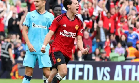 Bùng nổ, sao Man United được bầu chọn cầu thủ hay nhất trận