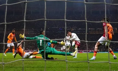 Pellistri có lẽ đã "đá văng" Man Utd khỏi Champions League