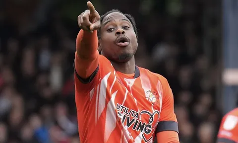 Pelly-Ruddock và hành trình từ giải bán chuyên lên Premier League