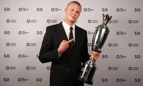 Haaland tiết lộ thói quen ngủ… quái dị giúp sung mãn cùng Man City