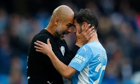 Pep Guardiola hé mở lý do Bernardo Silva không vui sau chiến thắng