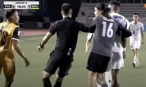 Pha gây gổ trong trận Philippines thắng Brunei 5-1
