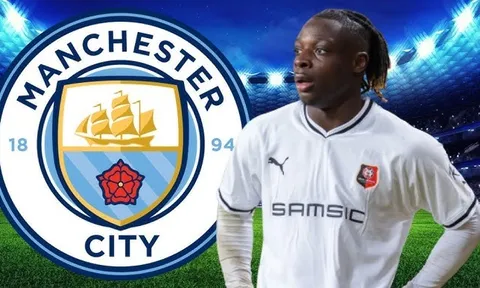 Phá két 60 triệu euro, Man City chốt "cỗ máy rê bóng" trong tuần này