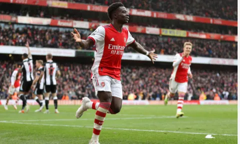 Phá lưới Newcastle, sao Arsenal được ca ngợi xuất sắc hơn Neymar