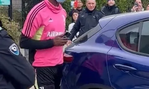 Phản ứng của Pogba khi lại dính chấn thương