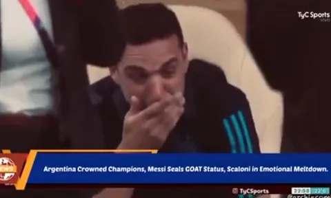 Phản ứng rung động lòng người của HLV Lionel Scaloni