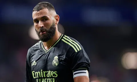 Dùng Zidane làm mồi nhử, Juve muốn chiêu mộ Karim Benzema