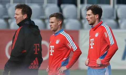 Phe cánh xuất hiện khiến nội bộ Bayern 'rối như tơ vò'