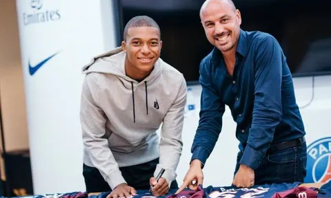 "Phòng tắm nhà Mbappe có rất nhiều ảnh của Real Madrid"
