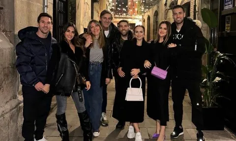 Pique không được mời dự tiệc của Messi tại Barcelona