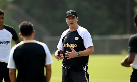 Pochettino cầu cứu ông chủ Chelsea xuất tiền mua sắm