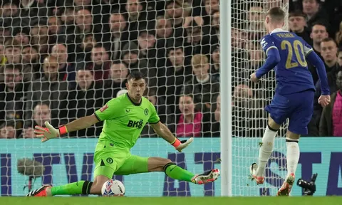 Pochettino "ngả mũ" trước nhà vô địch thế giới