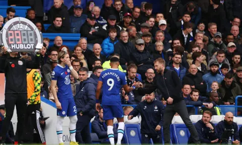 "Họ có thể đá thêm 2 tiếng mà không tìm thấy mành lưới Arsenal"