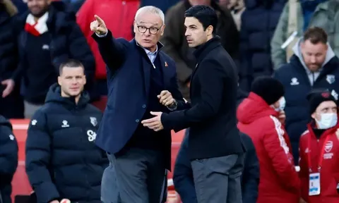 HLV Ranieri: 'Arsenal không tôn trọng chúng tôi'