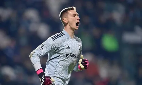 Cựu sao Arsenal thất vọng vì không mua được Matej Kovar