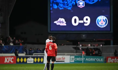 PSG dùng dao mổ trâu giết gà ở Cúp QG Pháp