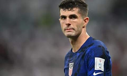 Pulisic đến Milan: Đội trưởng Mỹ bước ra từ một căn hầm