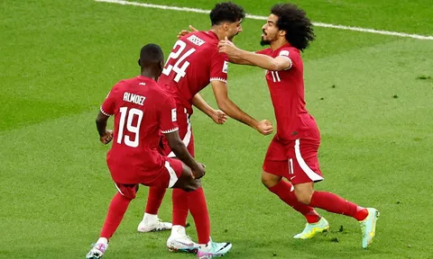 Qatar vào chung kết Asian Cup; Hàn Quốc bị chỉ trích dữ dội