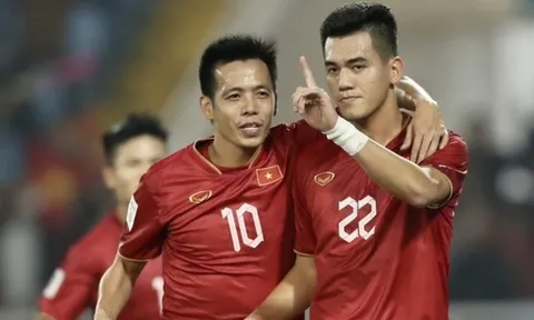Quả bóng vàng Việt Nam 2022: Gọi tên Văn Quyết, Tiến Linh hay Hoàng Đức