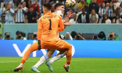 Quả phạt đền ở trận Argentina - Croatia gây tranh cãi
